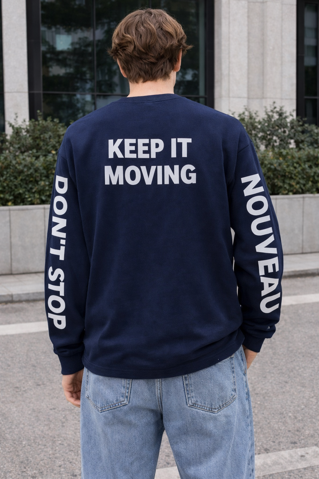Oversized Longsleeve – “Keep It Moving