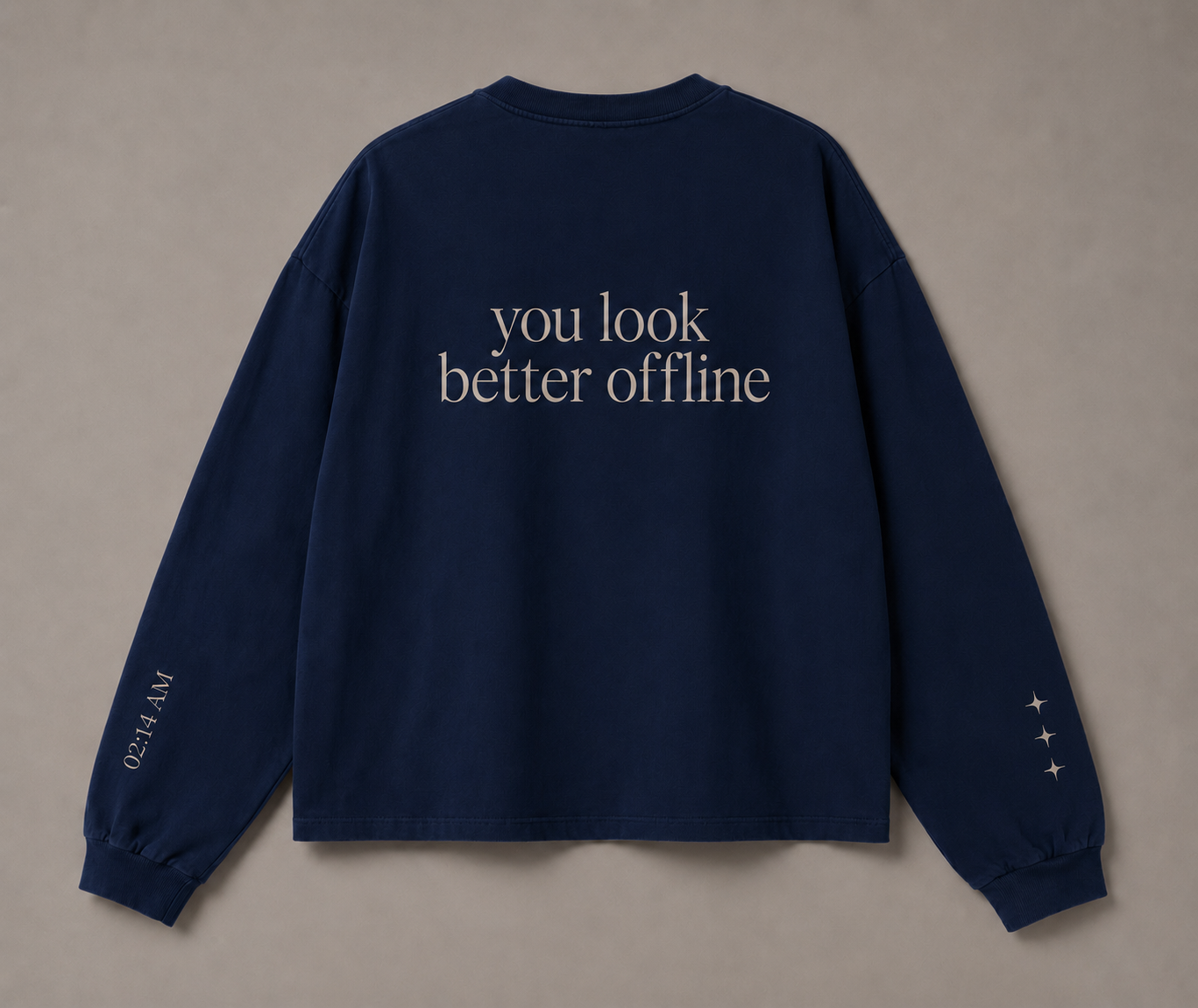 Dames Oversized Longsleeve — “Better Offline” Navy