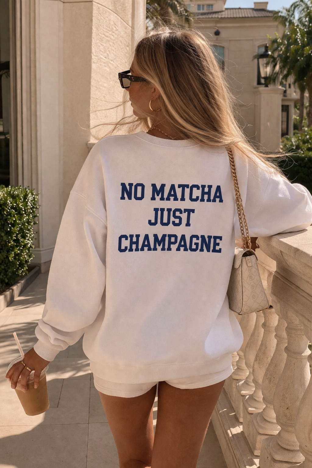 Witte trui met “No Matcha Just Champagne” Print